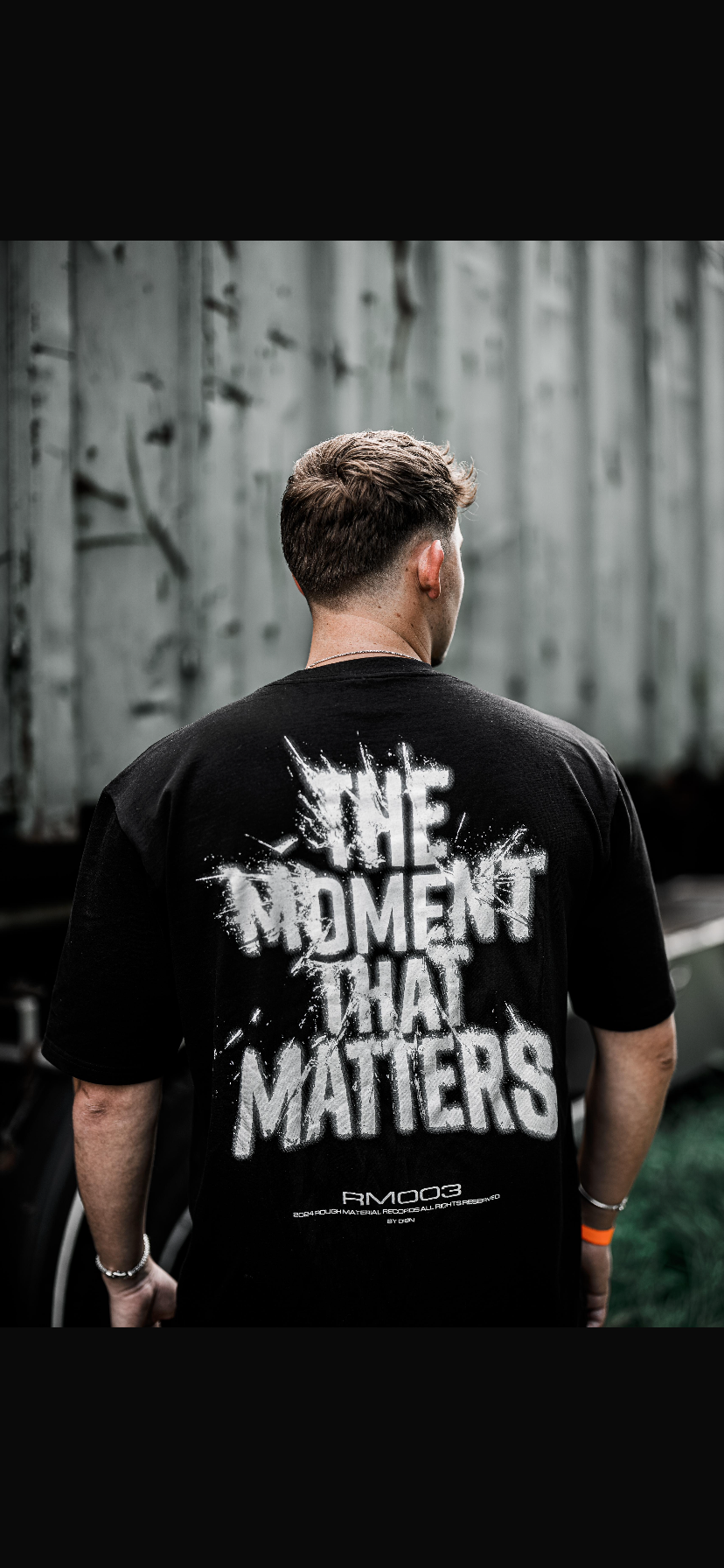 RM003 The Moment That Matters T-shirt